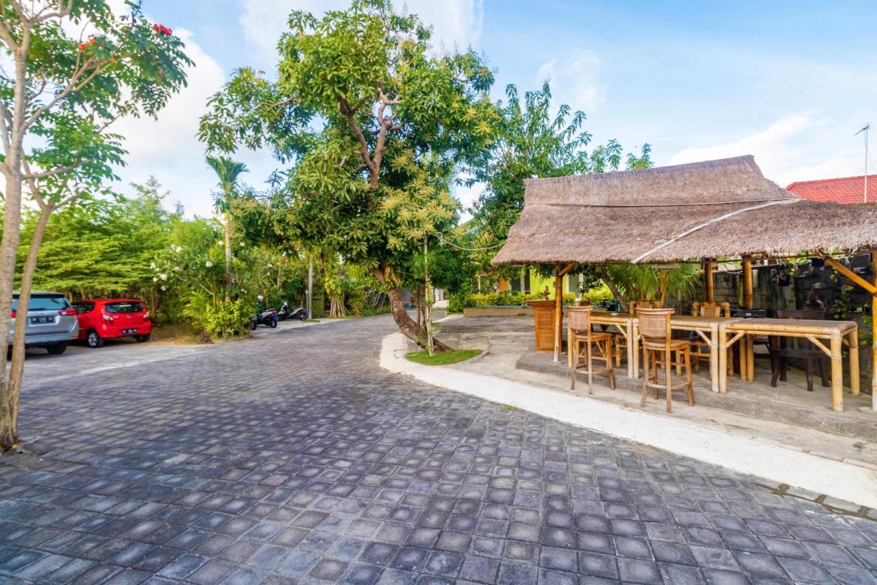 Tirai Bambu Jimbaran Hotel Exterior photo